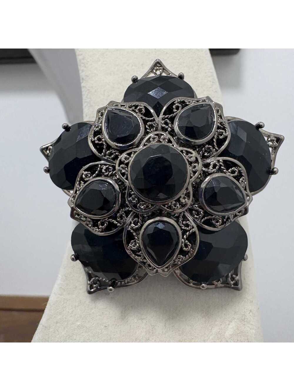 Vintage Monet Silver Tone with Black Acrylic Stones Filigree Star Brooch Pin 2"